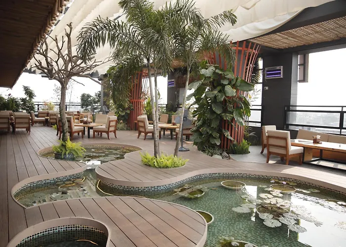 Hotel Subansiri