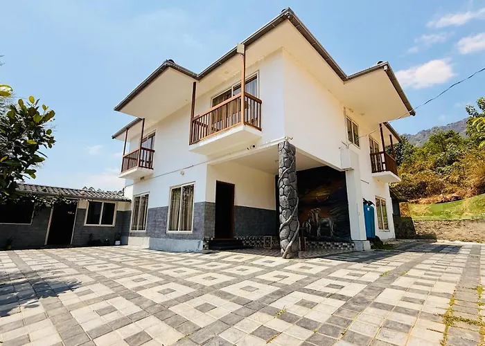 Skylark Holidays Chinnakanal