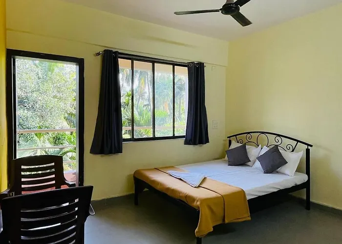 Seagull Beach Hotel And Home Stay