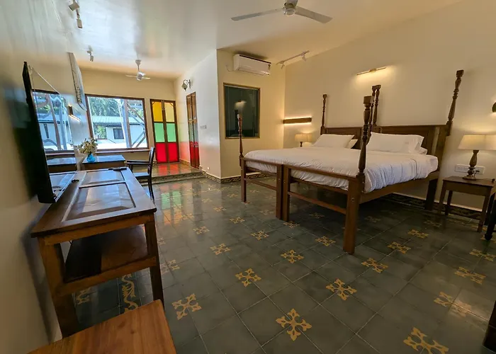 Clouthy Villa