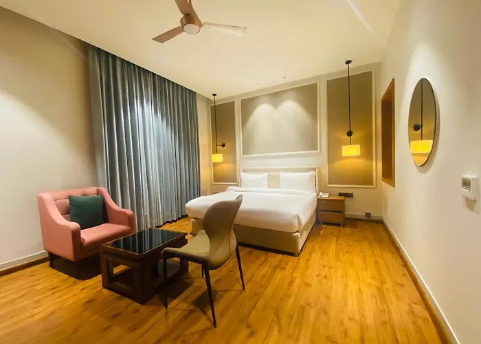 Royal Palm Hotel And Resort