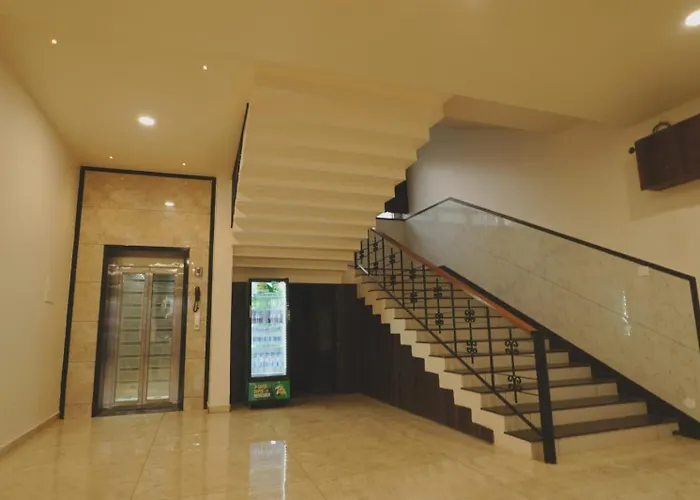 Hotel Ayodhya Inn