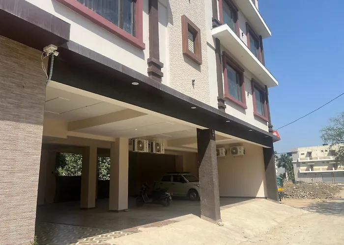 Hotel Ganga Palace