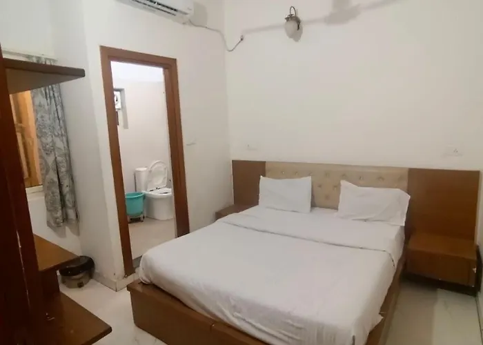 Hotel King'S Residency