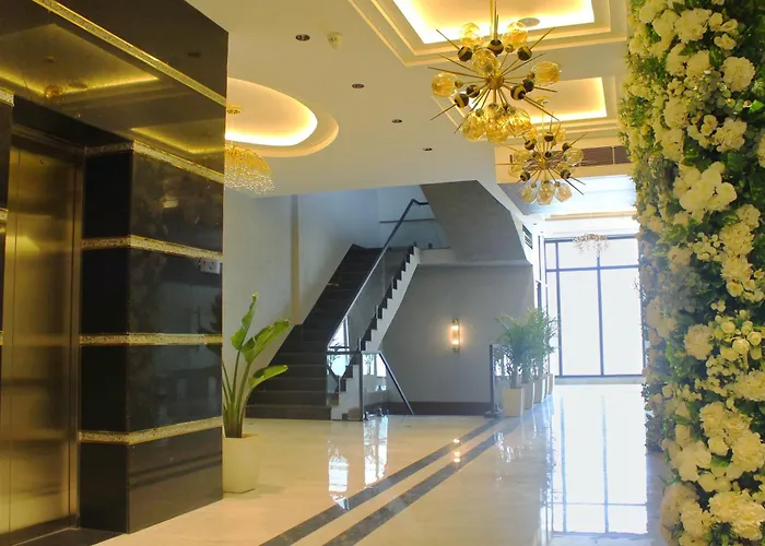City Center Suites