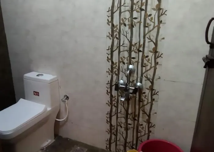 Adb'S Arangan Kudil Homes