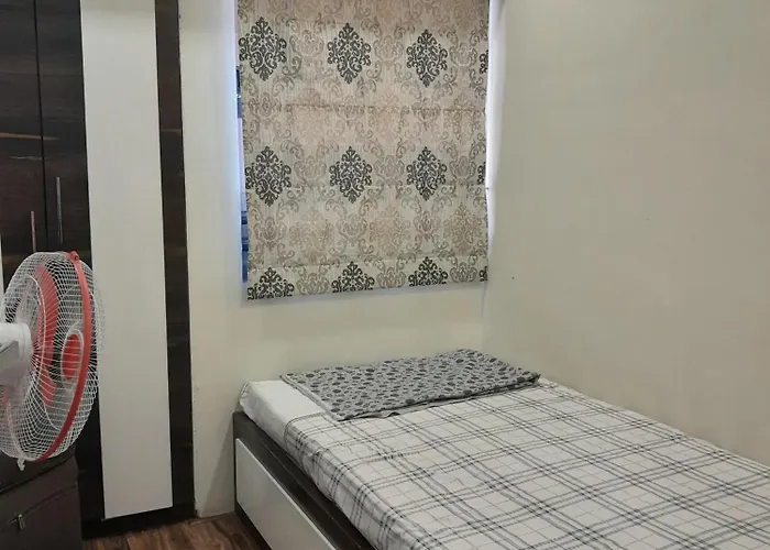 Aaryastays Centrally Located 3Bhk With Premium Interiors