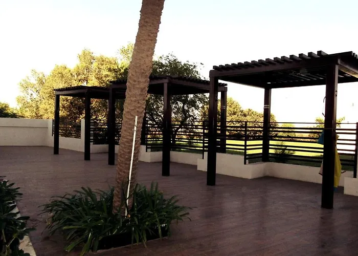 Corporate Penthouse Near Intl Cricket Stadium With Sky Orbit, Pool, Ac, Fast Wifi