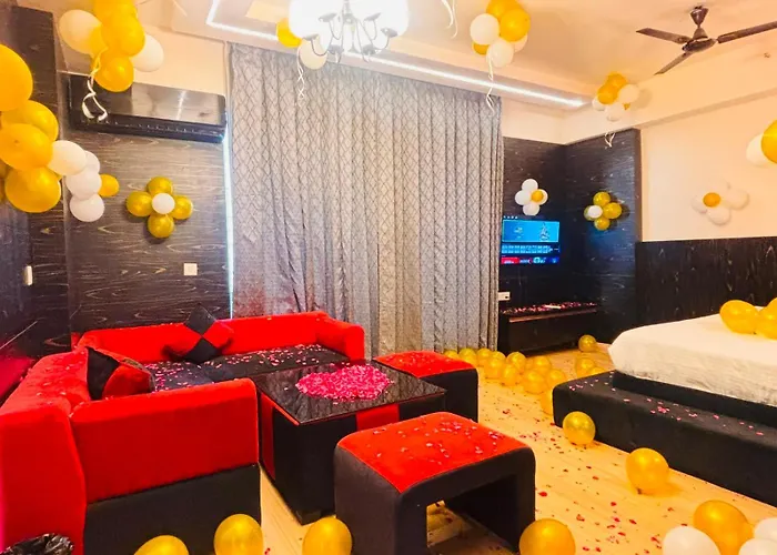 Hotel The Grace Residency - Near Hotel Hyatt ,Dlf Mypad, Gomtinagar, Lucknow
