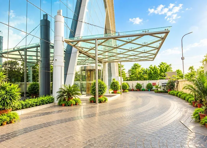 Shakun Hotels And Resorts