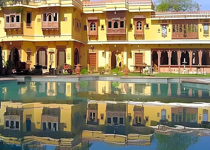 Ravla Bhenswara Hotel