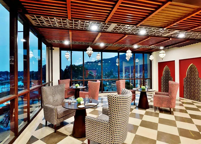 Four Points By Sheraton Srinagar