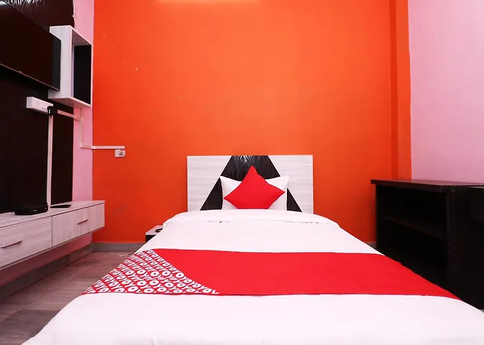 Oyo Krishna Hotel