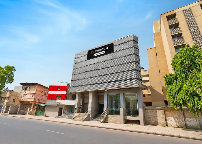 Townhouse Netaji Road Hotel Ahmedabad