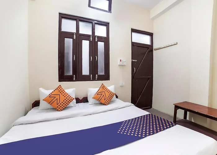 Spot On Hotel Aina