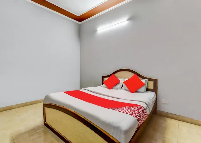 Hotel O Jannat