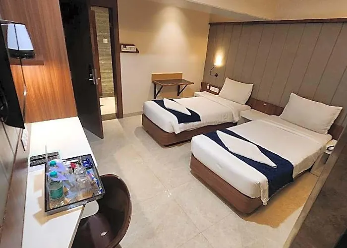 Palash Inn