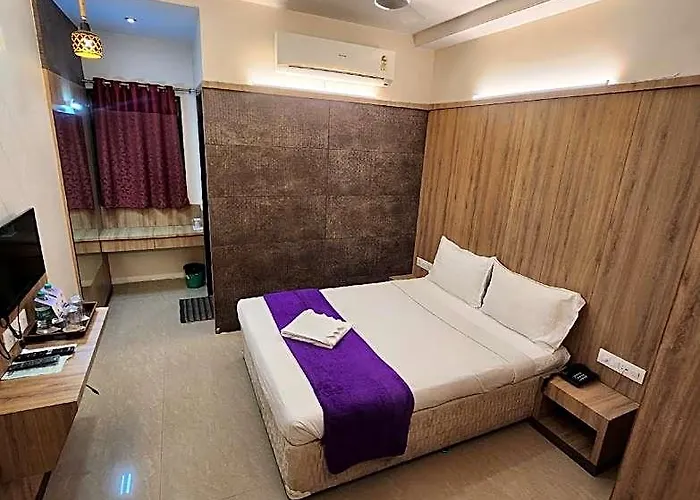 Palash Inn