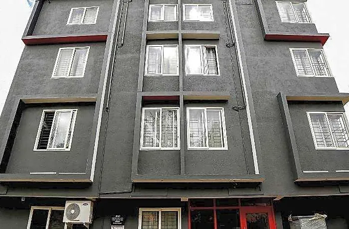 Townhouse Sarvar Hospitality Near Ascendas Park Square Mall