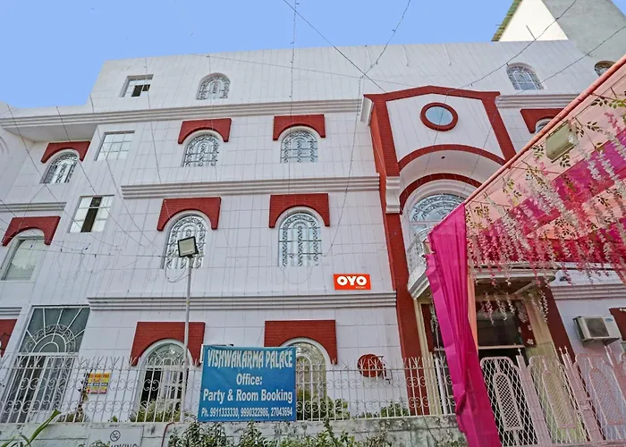 Super Hotel O Raas Near Hira Sweet