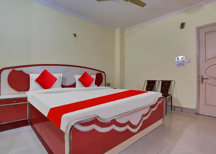 Hotel O Abhishek Residency New Delhi