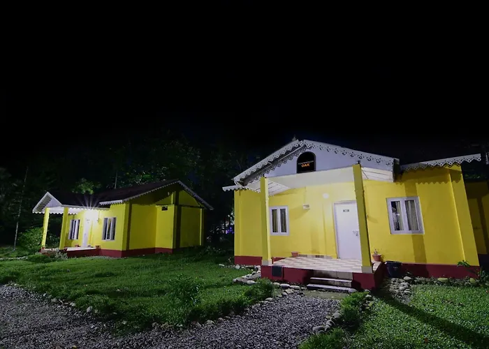 Townhouse Oak Gorumara Jungle Resort
