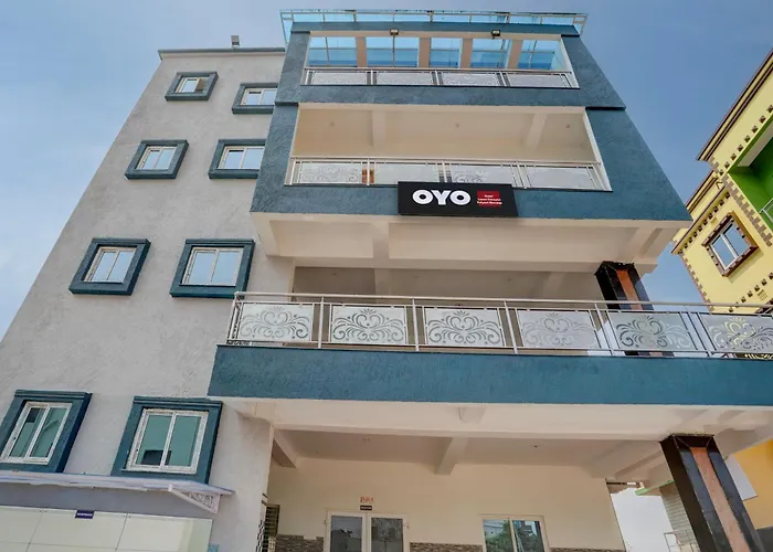Hotel O Laxmi Narayan Kalyani Mandap