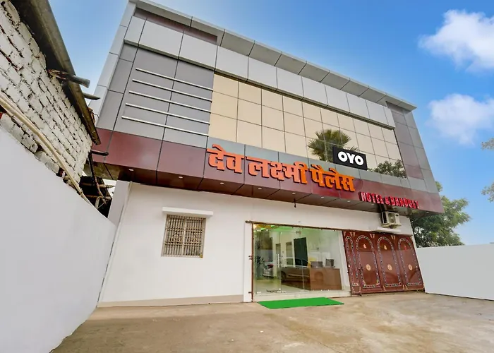 Super Hotel O Dev Laxmi Palace Hotel & Banquet