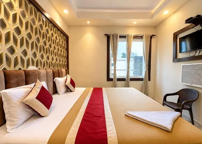 Goroomgo Sai Sandpiper ! Puri গোরুমগো সাই স্যান্ডপাইপার! পুরী Near-Sea-Sight-Beach-And-Temple-Spacious-Room With-Wifi-Restaurant-And-Parking-Facilities-Prime-Location-Best Hotel In Puri