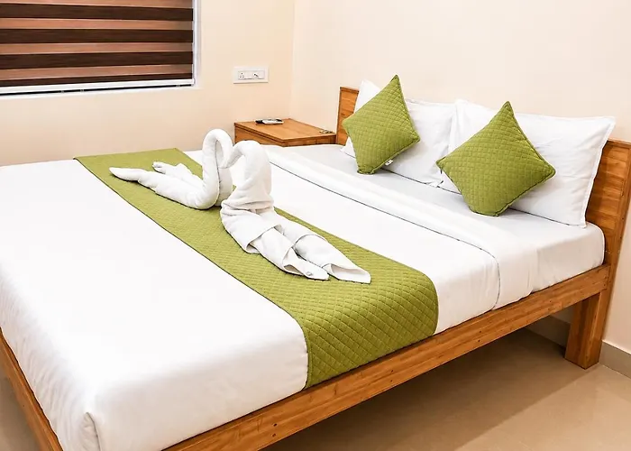 Triple F Residency Deluxe Rooms & Furnished Apartments Thrissur