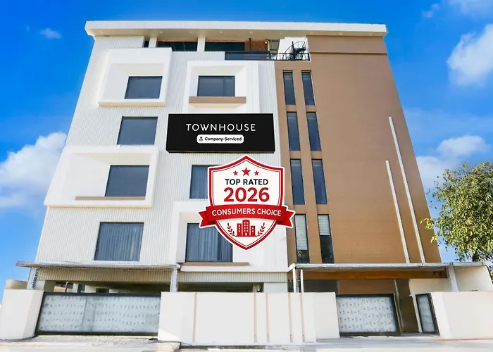 Super Townhouse Isbt Dehradun