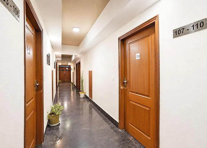 Townhouse Oak Ongc Crossway Formerly Hotel Gold Stone Comfort