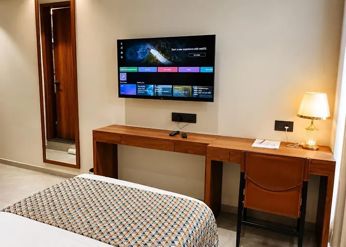 Hotel Veritas Grand
