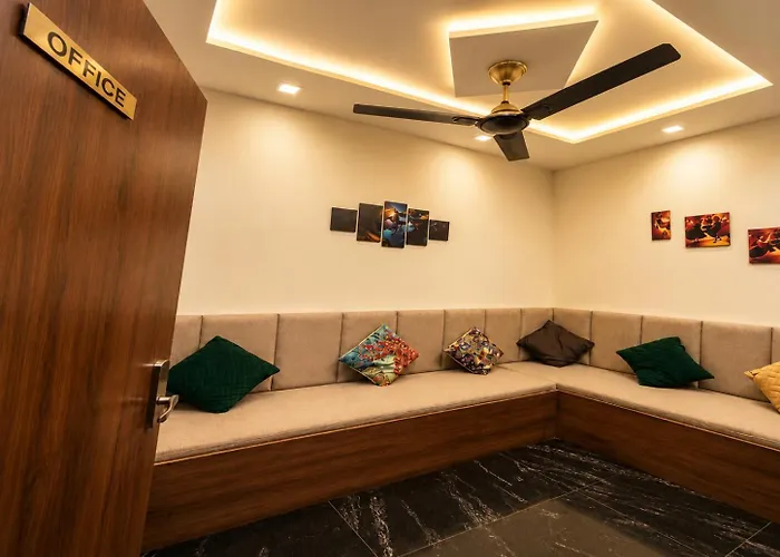 Hotel Brij Vaas - Located Near Major Temples #Ac Rooms #Peaceful Location #Near Prem Mandir