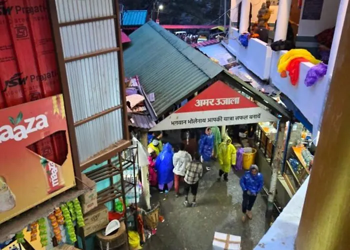 Rajkamal Guest House
