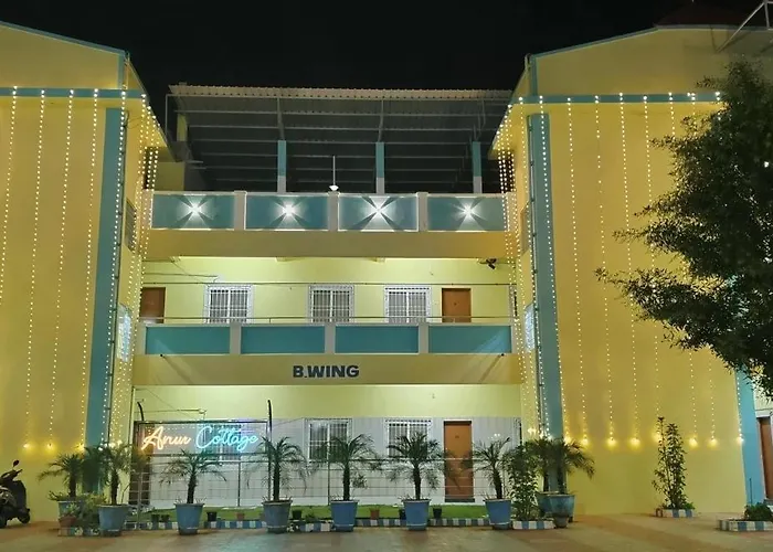 Arun Lodge And Cottage Near Thiruchendur