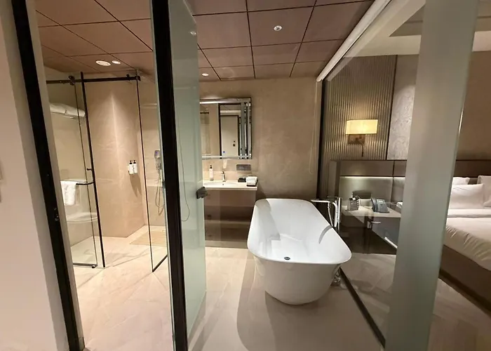 Lumeirrah Suites