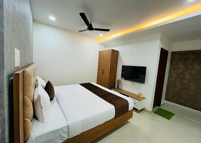 Crown Guest House