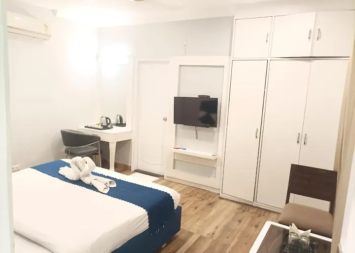 Hotel Chandigarh Elite