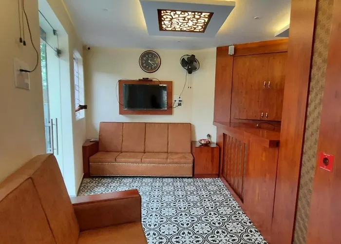 Royal Residency Ac