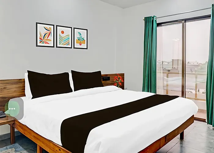Hotel Sai Laxmi Residency
