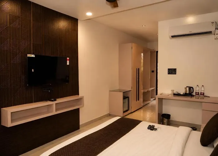 Shiv Resort & Palace