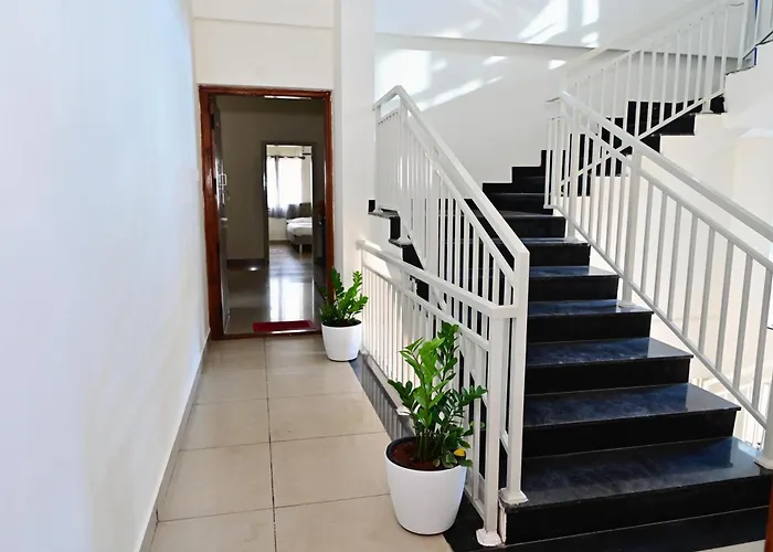 Rr Service Apartment