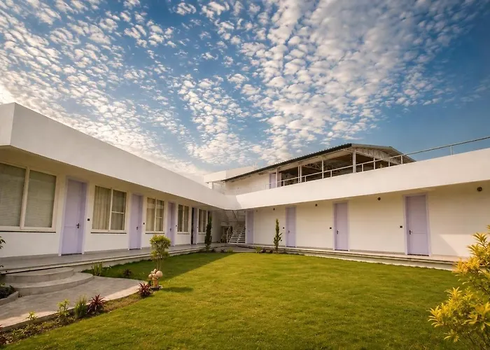 Anuttara Retreat