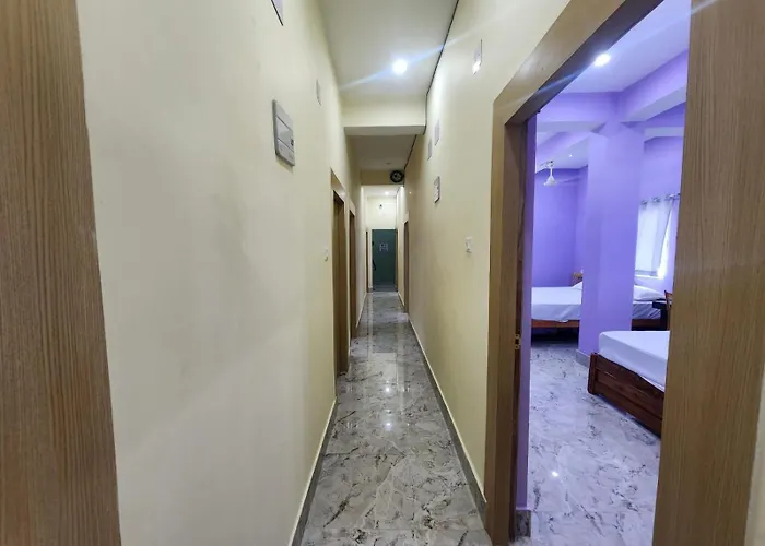 Hotel Navin Palace Pirpainti