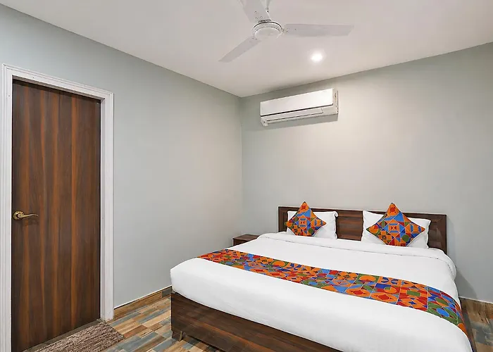 FabHotel Pillow&Pesto