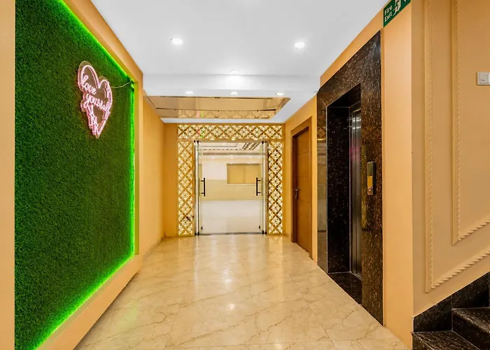 Super Townhouse Bhelaipahari Jamshedpur Formerly Jr Royals
