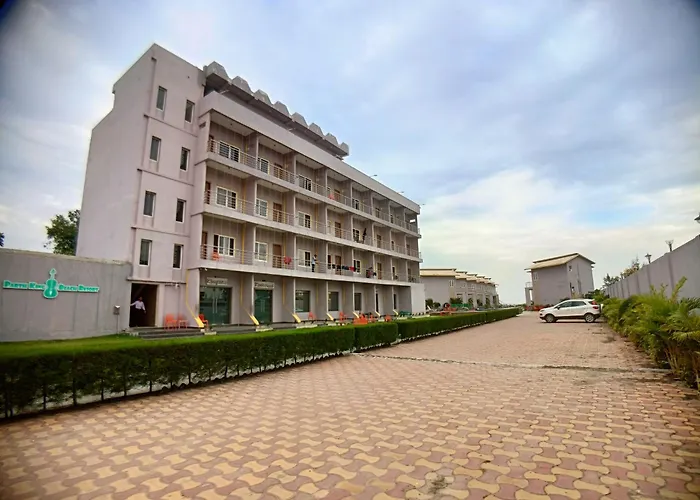 Parth King Beach Resort Mandarmani