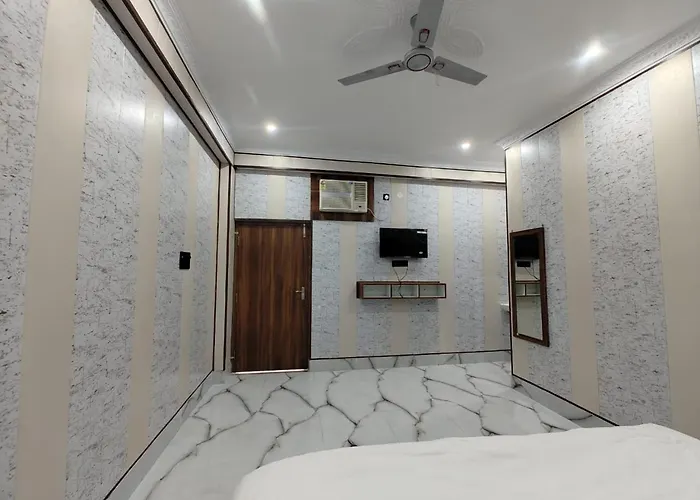 Laxmi Kantam Vatika