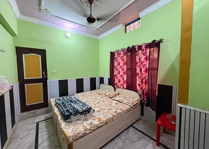 Dangwal Hotel